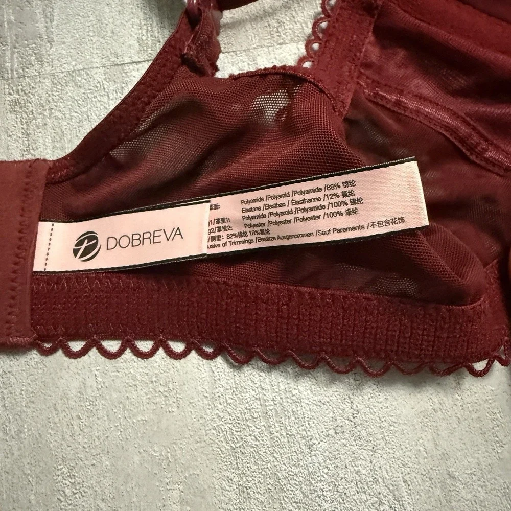 Dobreva Sheer Lace Bra Size‎ 38C Wine Red Convertible Racer Strap Brand New